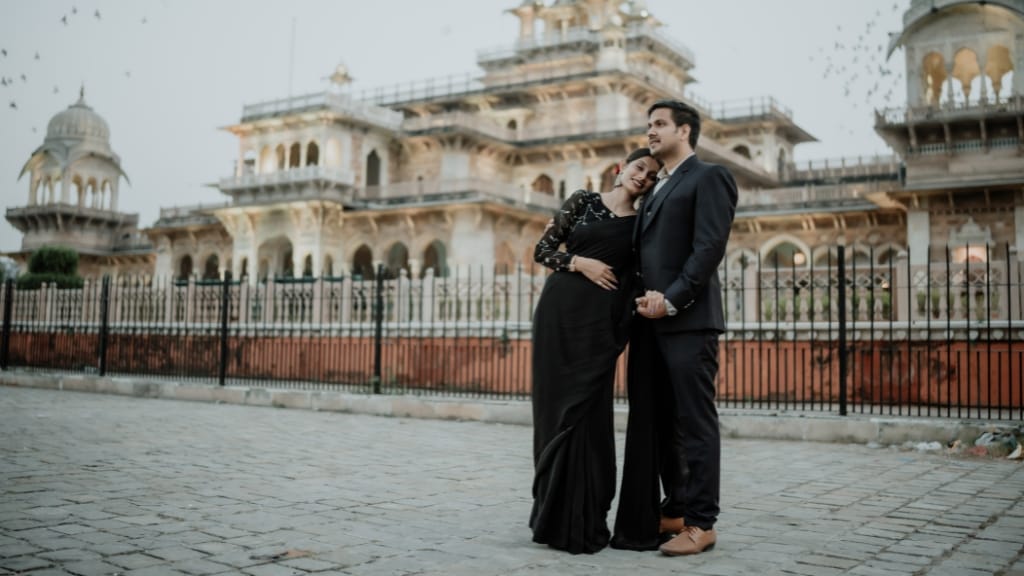 Cinematic couple photoshoot with pigeons at Albert Hall Museum, one of the best Pre Wedding Shoot Locations in Jaipur